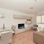 Апартаменты Duplex Llaverias *
