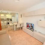 Duplex Llaverias *